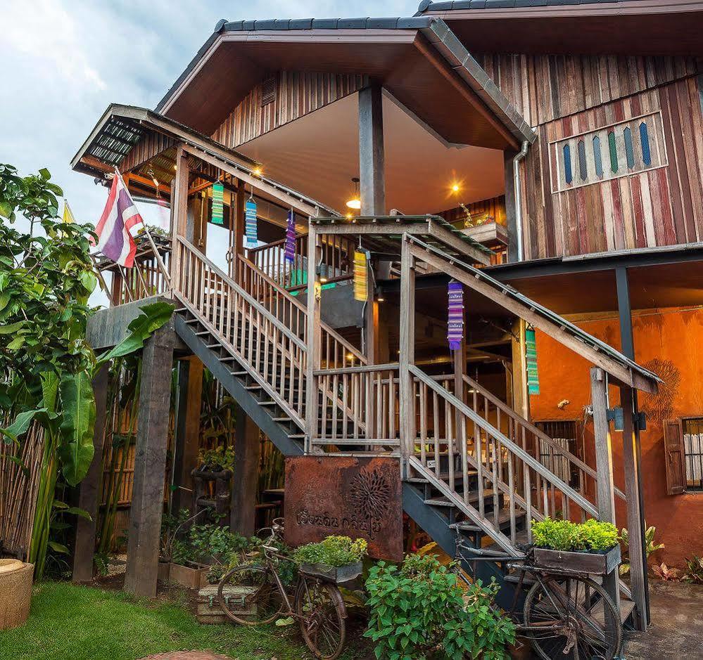 Hueandin Klinmai Boutique Hotel Чиангмай Экстерьер фото